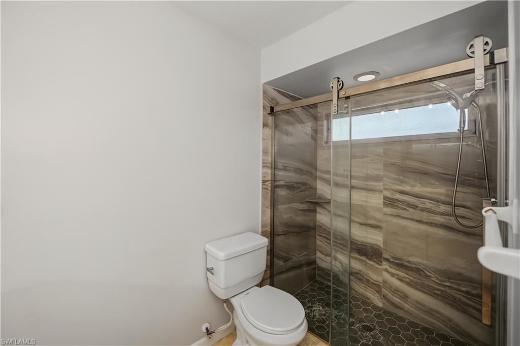 9782 Deerfoot Dr Property Photo 20