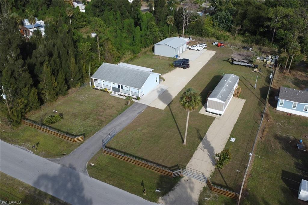 8111 Breeze Dr Property Photo 23