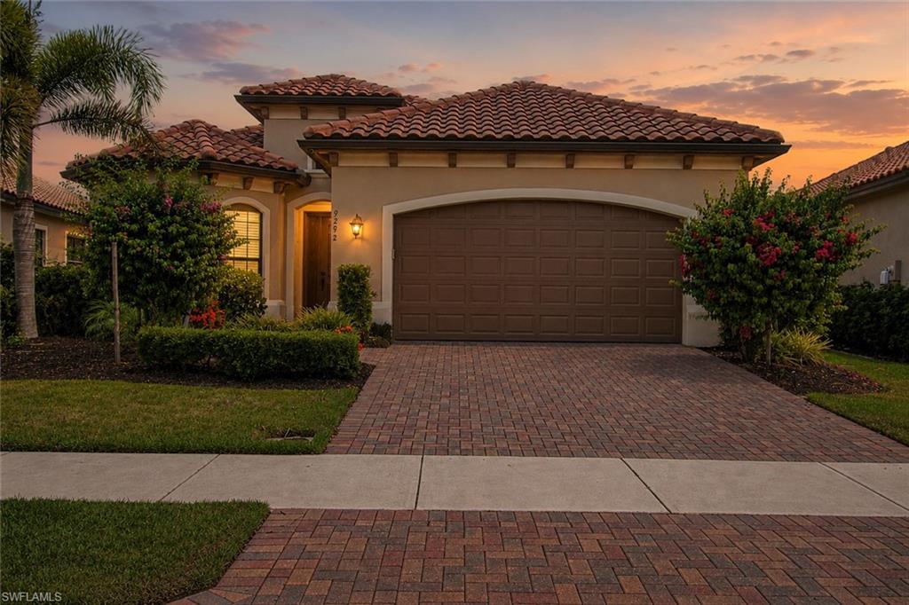 9292 Isla Bella Cir Property Photo 1