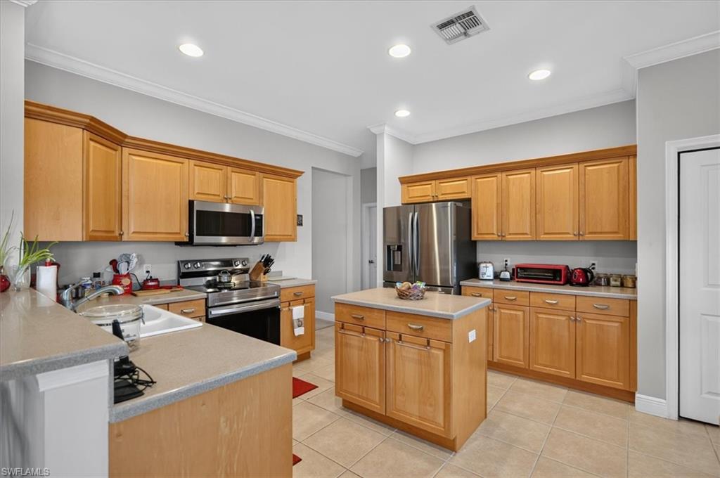 15627 Caloosa Creek Cir Property Photo 14