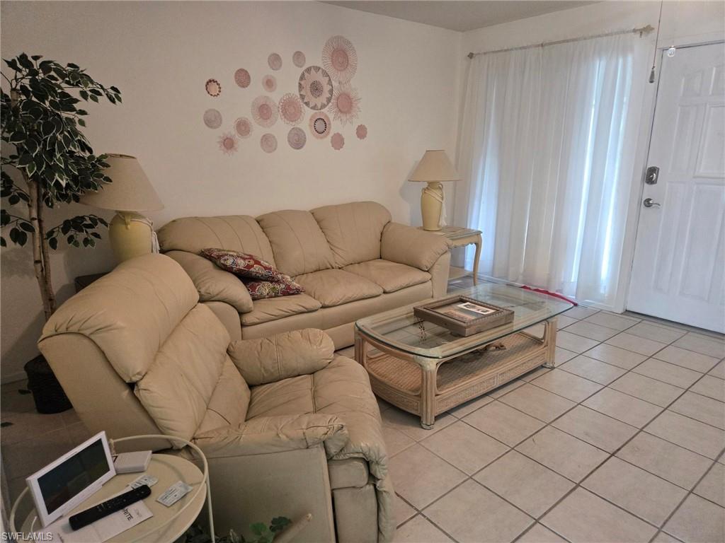 7400 College Pkwy 74d Property Photo 2