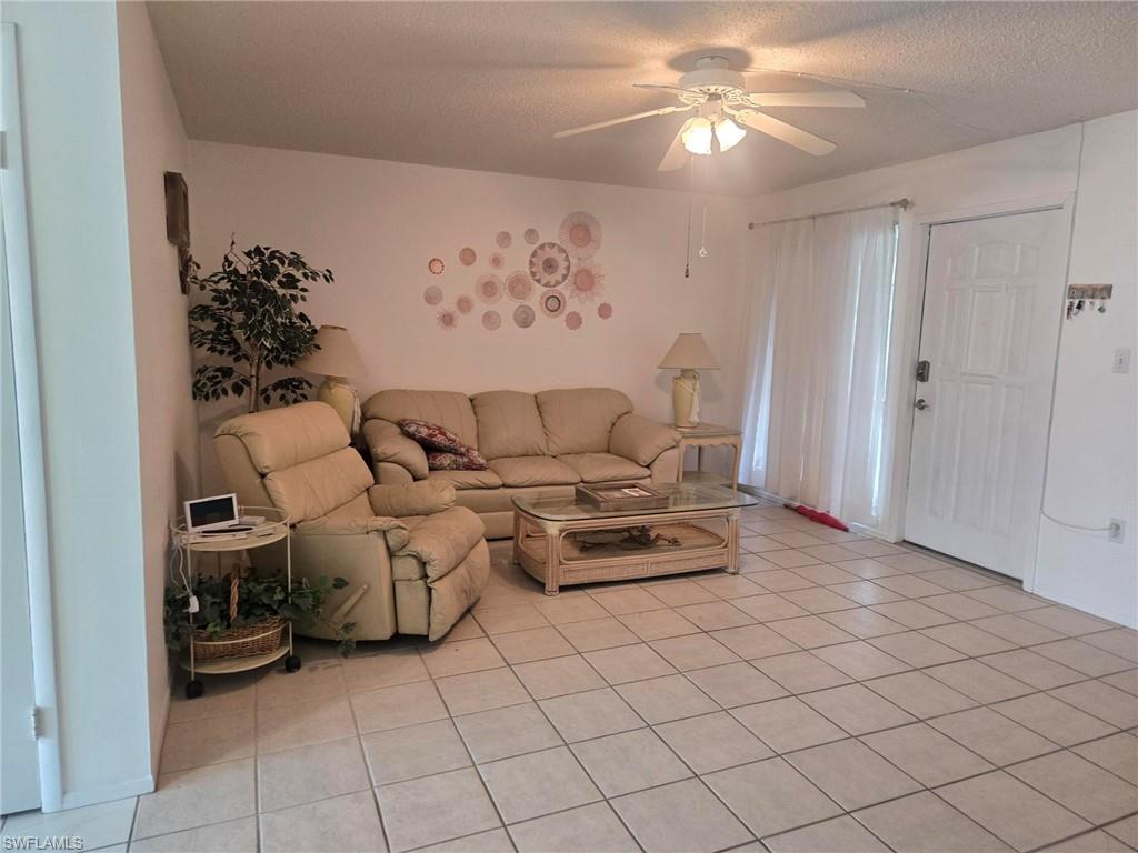 7400 College Pkwy 74d Property Photo 3