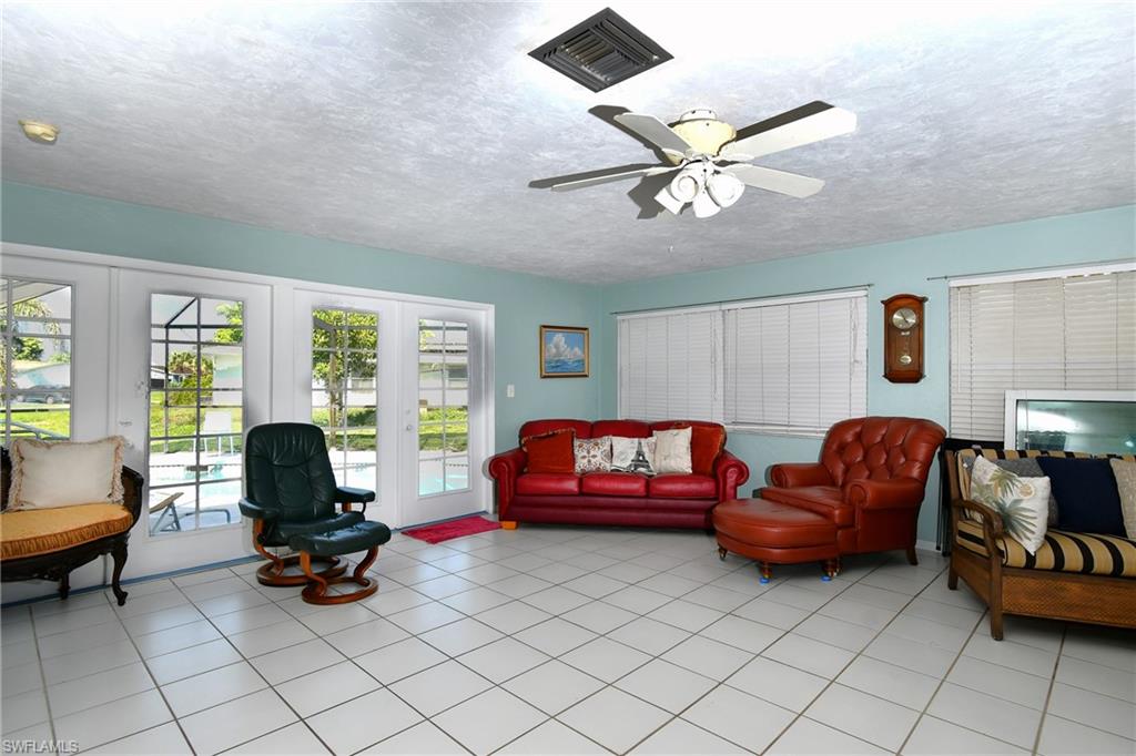 1701 Ridgecrest St Property Photo 23