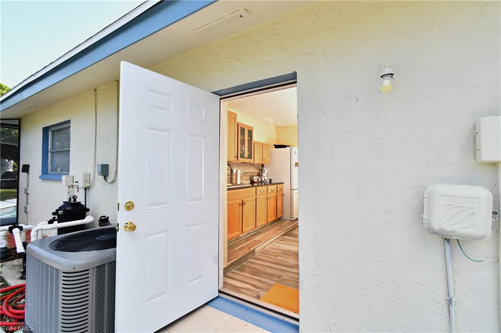 1701 Ridgecrest St Property Photo 29