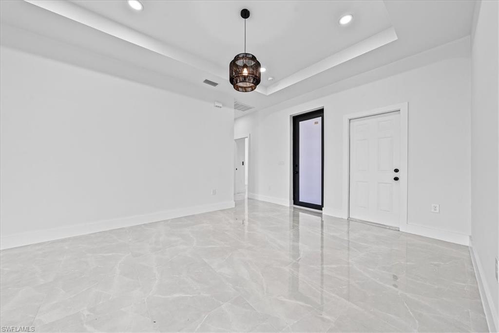 2133/2135 Fairway Dr Property Photo 32