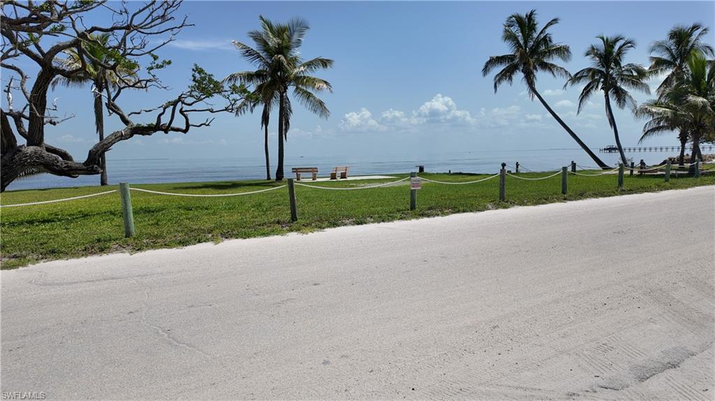 16970 Fishermans Cv Property Photo 13