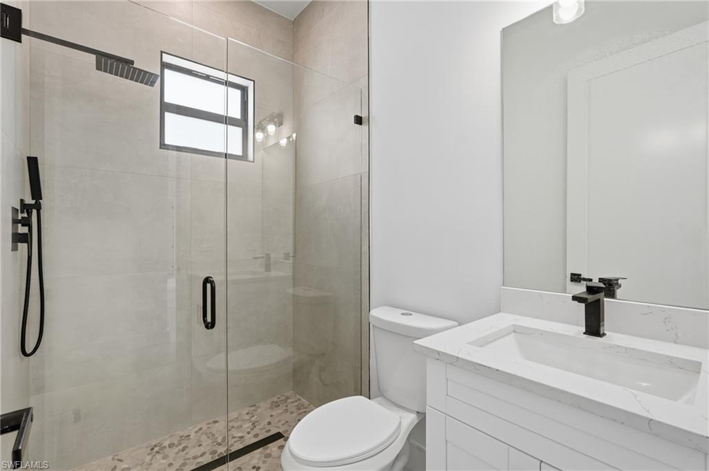 227 Ne 15th St Property Photo 31