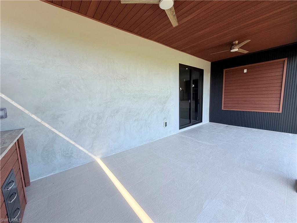 13490 Los Angeles Ave Property Photo 42