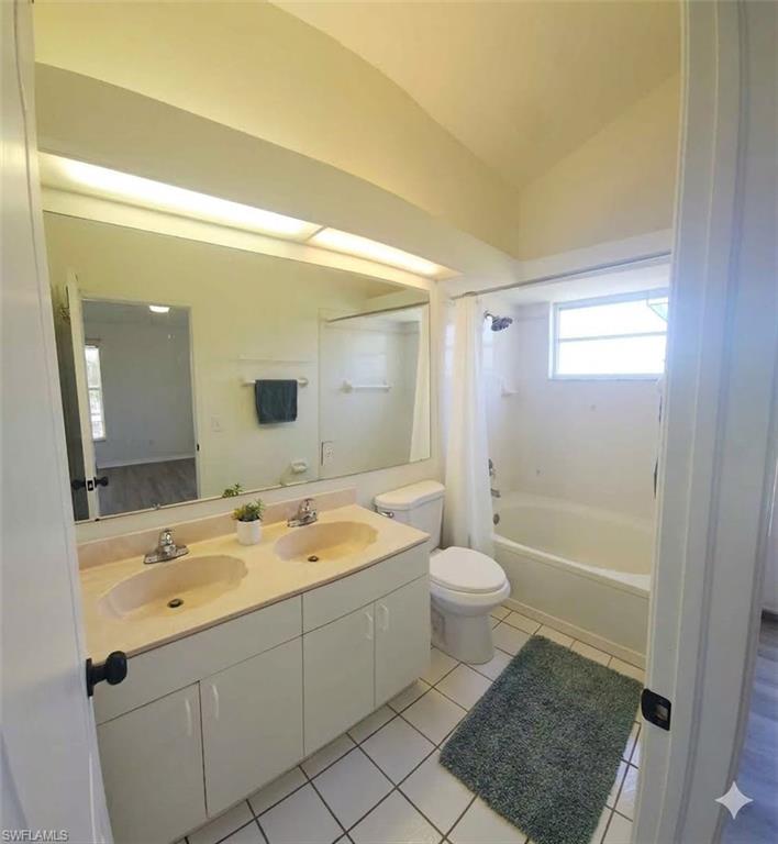 2243 Sw 27th St Property Photo 17