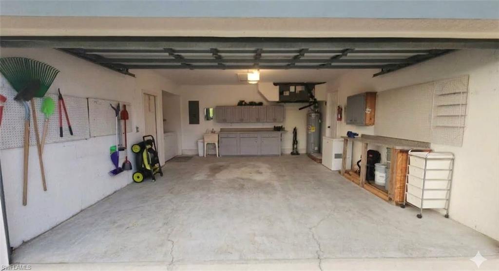 2243 Sw 27th St Property Photo 24