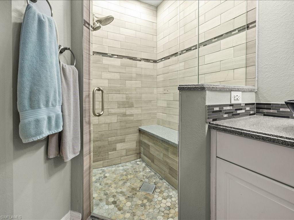 1209 Nw 25th Pl Property Photo 21