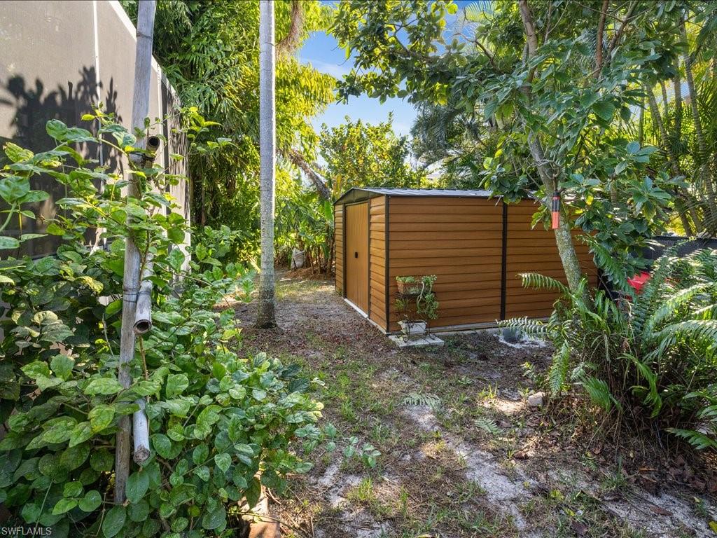 1209 Nw 25th Pl Property Photo 34