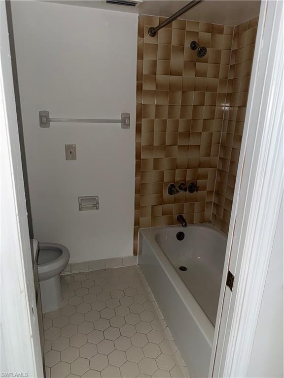 22523 Westchester Blvd A201 Property Photo 2