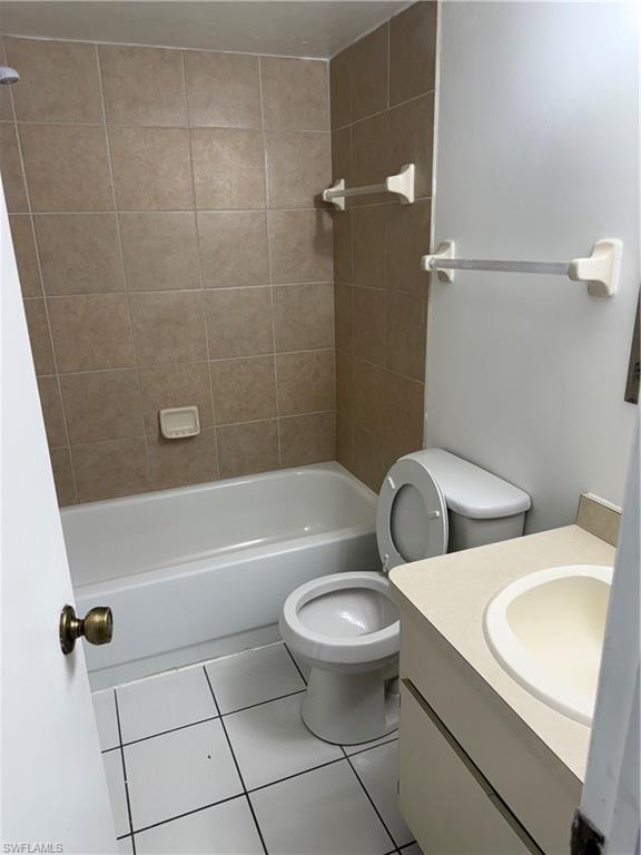 22523 Westchester Blvd A201 Property Photo 6