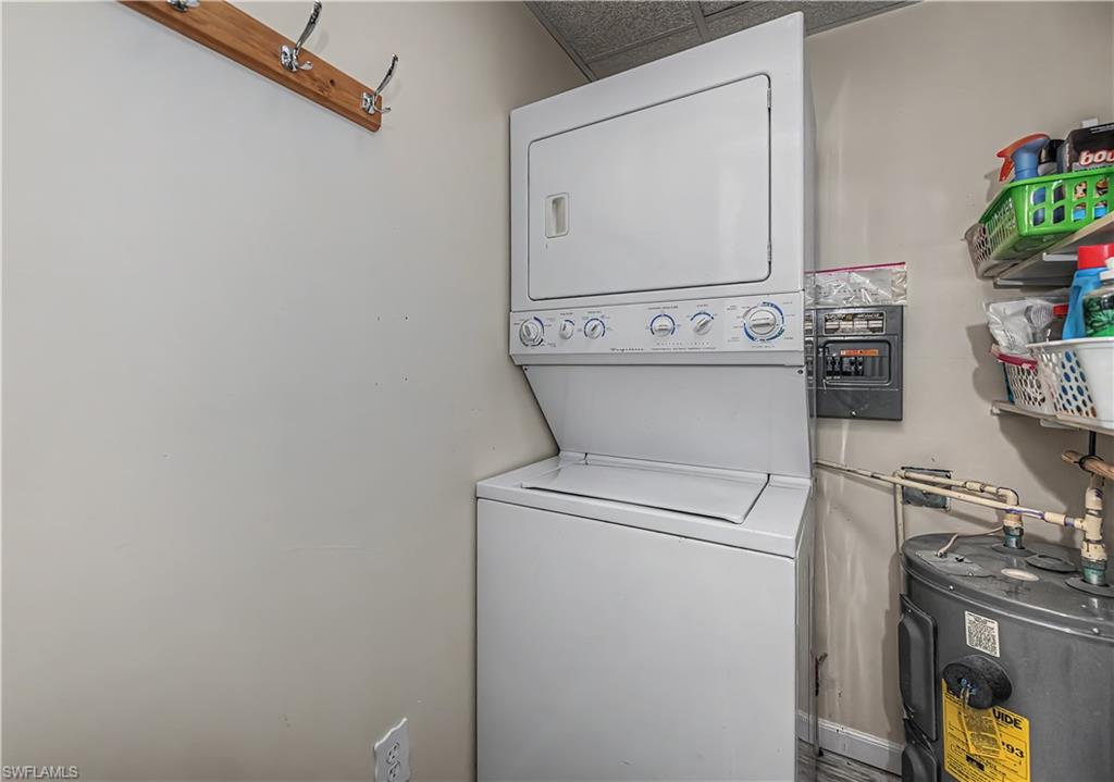 284 Blue Spring Ter Property Photo 12