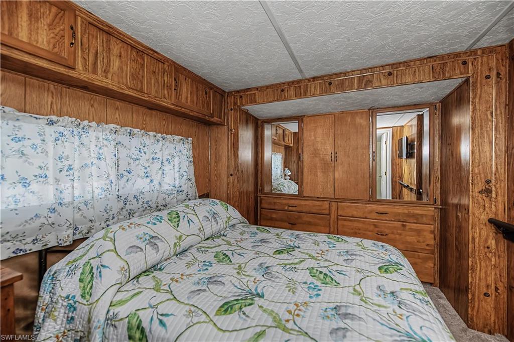 284 Blue Spring Ter Property Photo 23