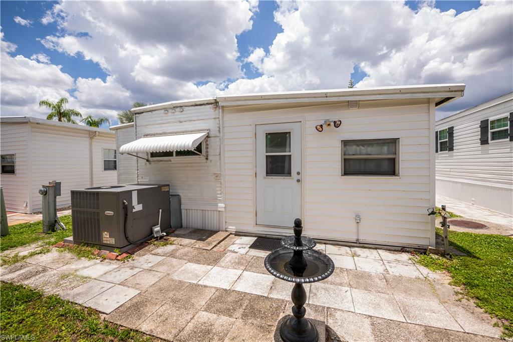 284 Blue Spring Ter Property Photo 27