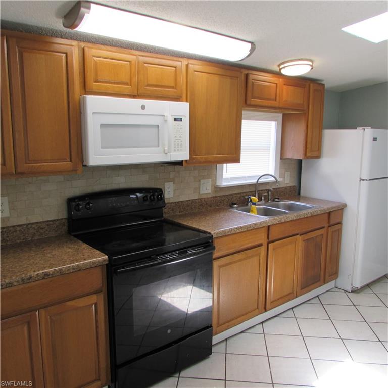 10419 Trotwood Ave Property Photo 9
