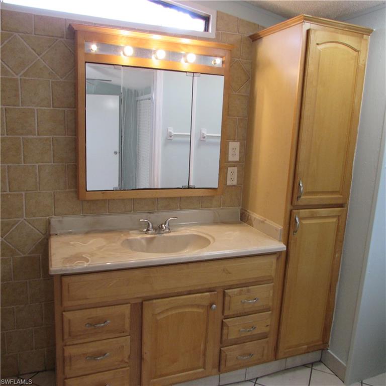 10419 Trotwood Ave Property Photo 17