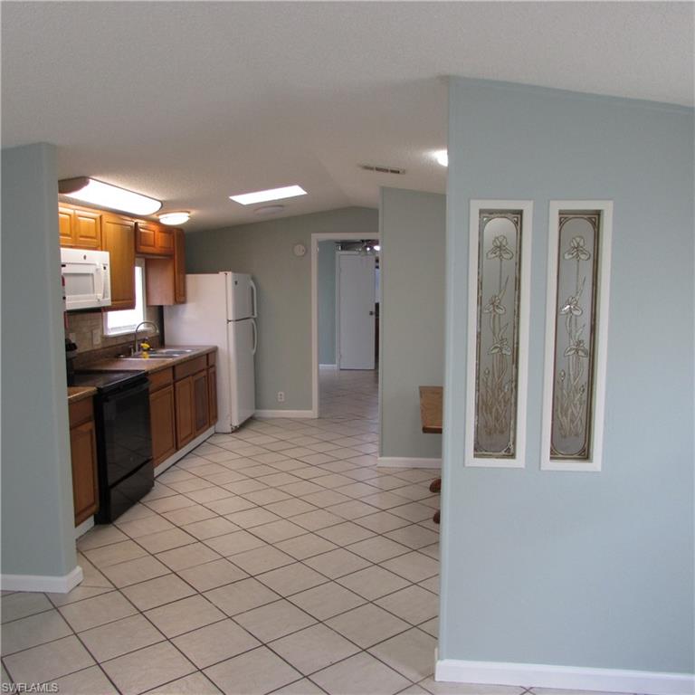 10419 Trotwood Ave Property Photo 22
