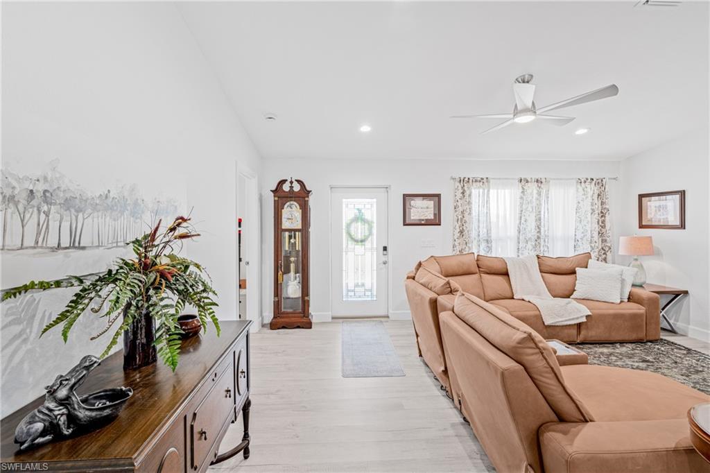 525 Ella Jean Pl Property Photo 6