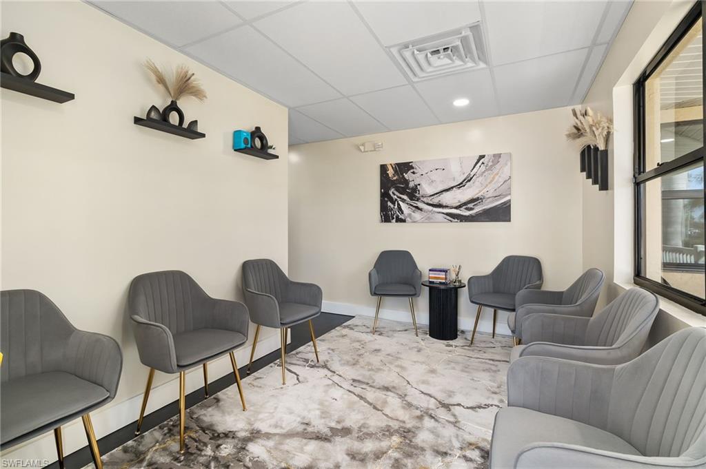 1900 Tamiami Trl C Property Photo 2
