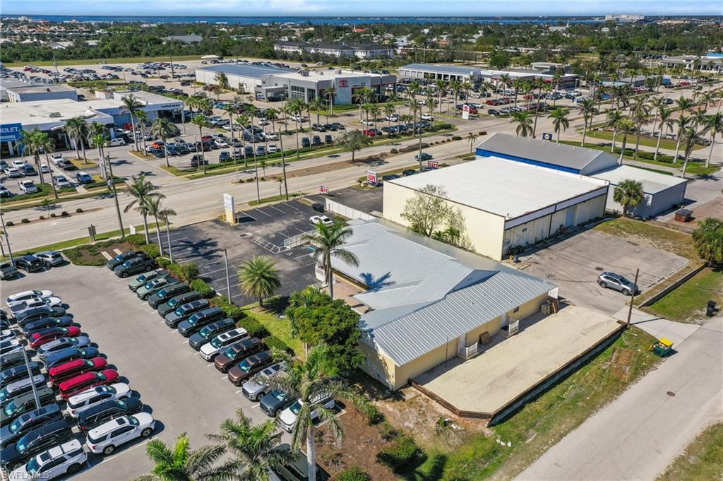 1900 Tamiami Trl C Property Photo 30