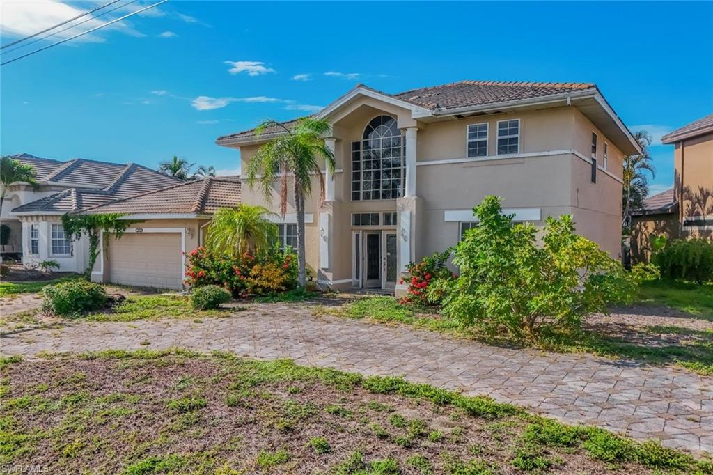 2502 Cape Coral Pkwy W Property Photo 5