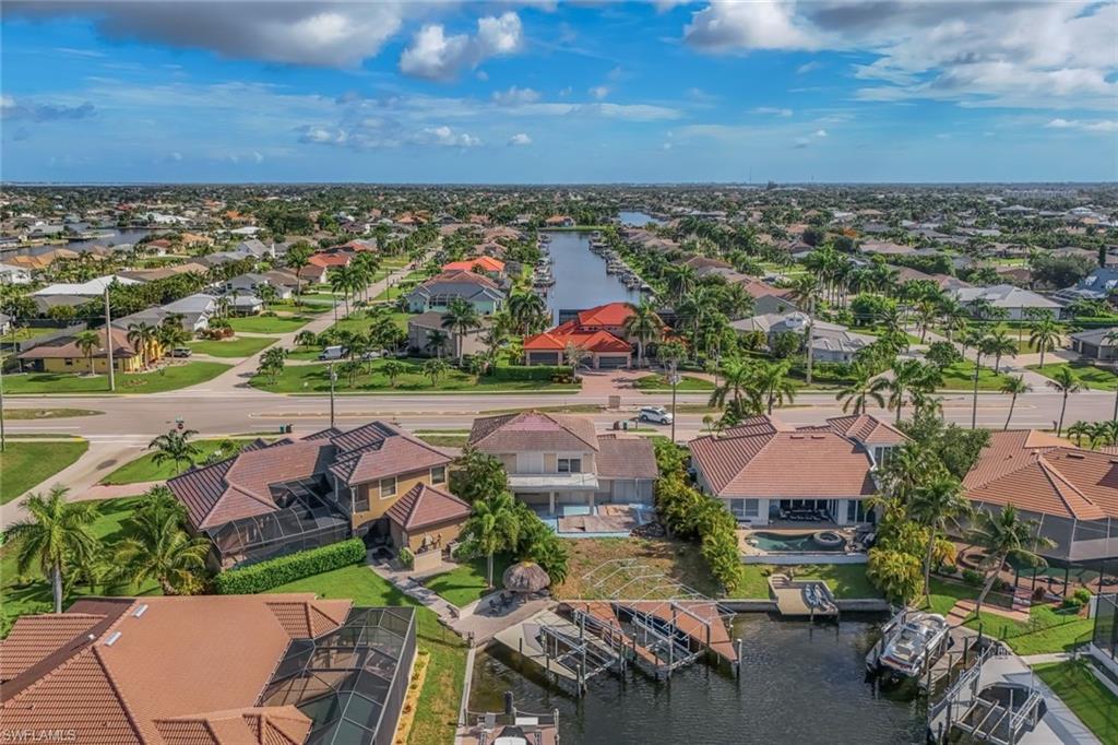 2502 Cape Coral Pkwy W Property Photo 6