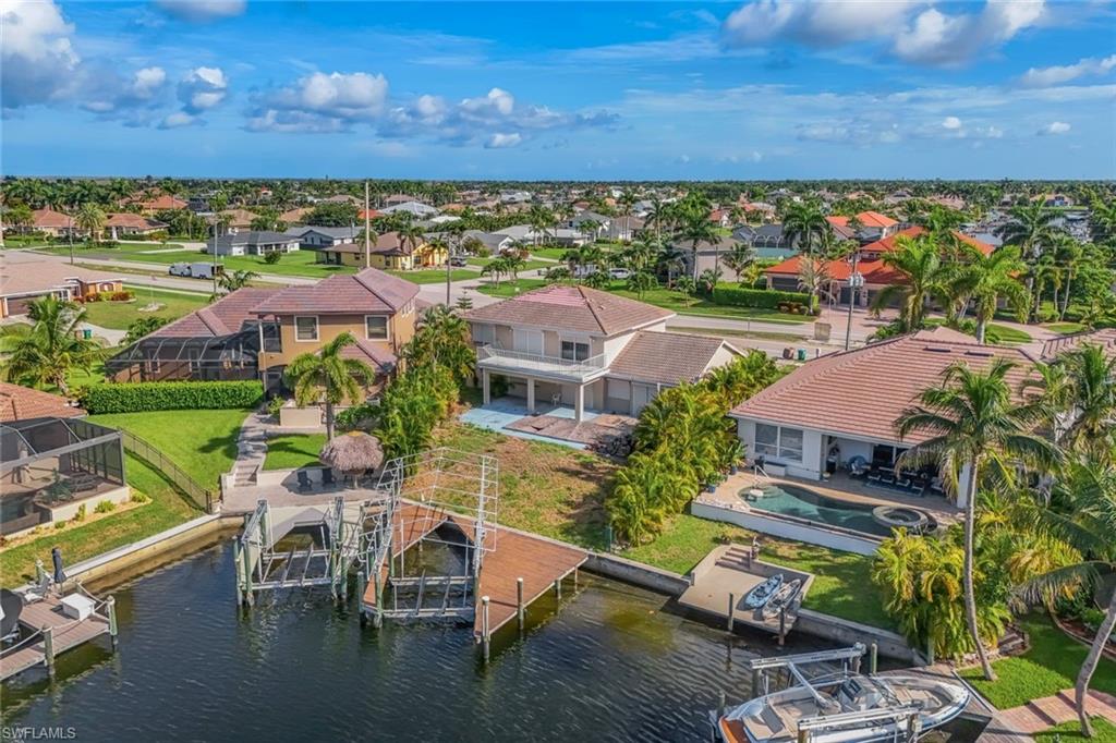 2502 Cape Coral Pkwy W Property Photo 9