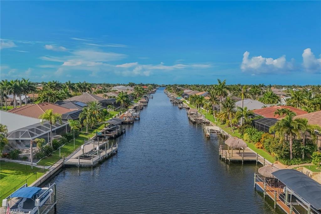 2502 Cape Coral Pkwy W Property Photo 10