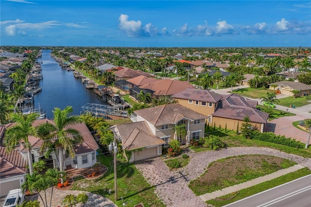 2502 Cape Coral Pkwy W Property Photo 13
