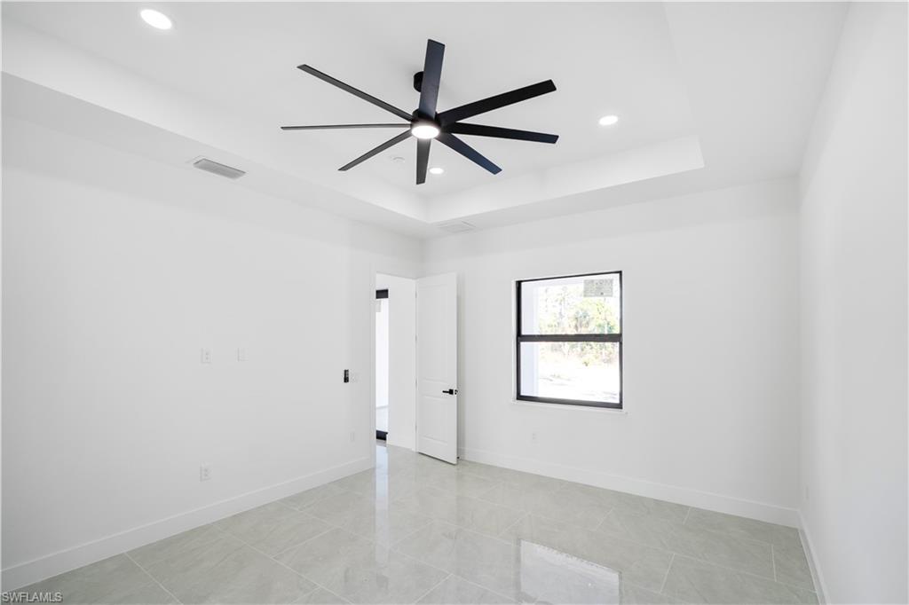 1112 Calvin Ave Property Photo 36