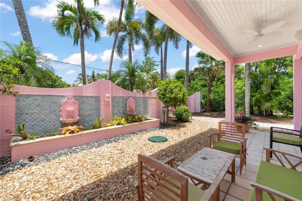 16785 Captiva Dr Property Photo 3