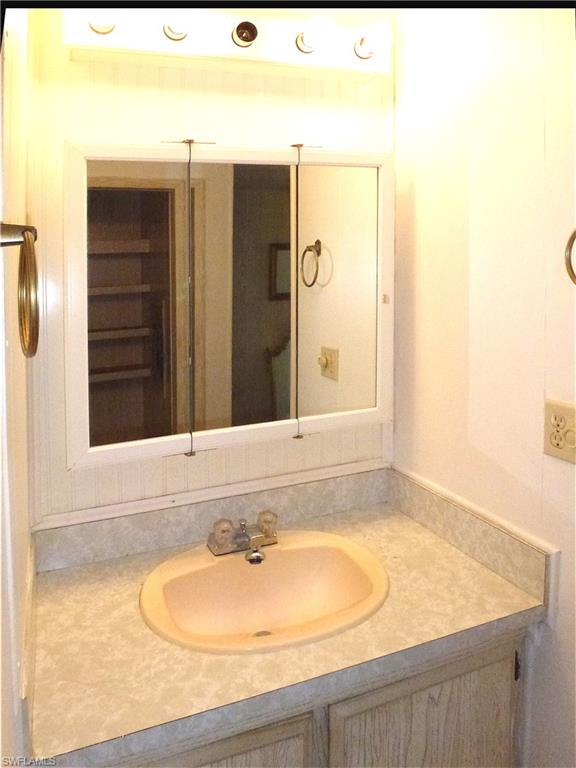 2820 Breezewood Dr Property Photo 20
