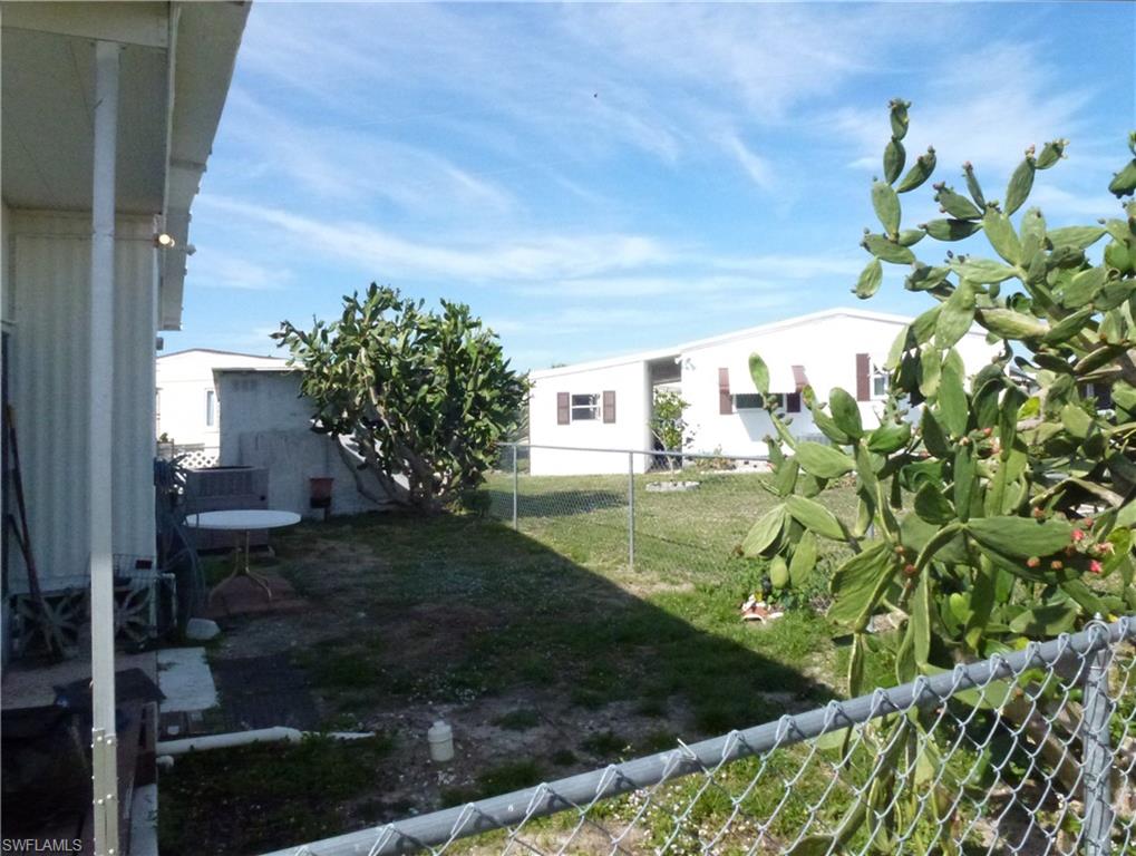 2820 Breezewood Dr Property Photo 25