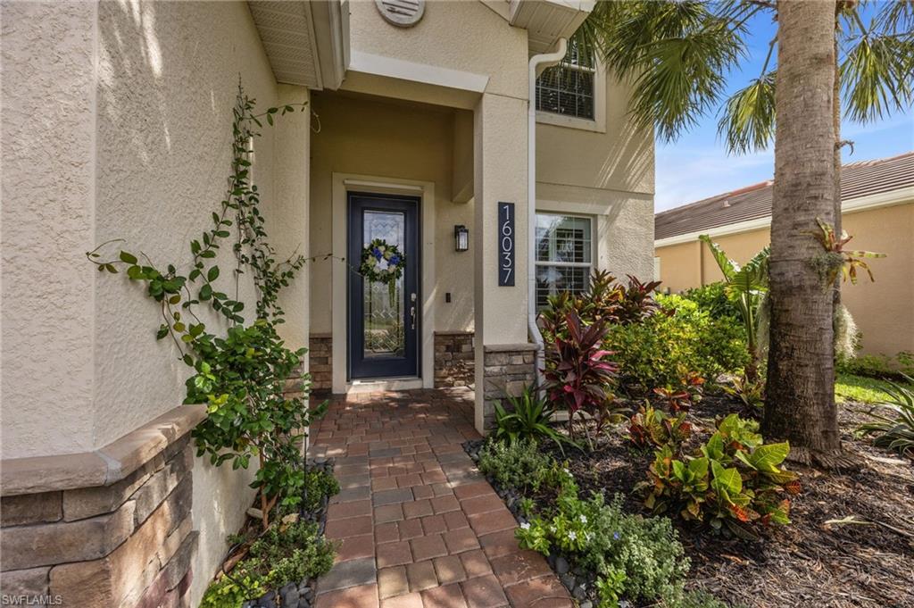 16037 Palmetto Prairie Dr Property Photo 3
