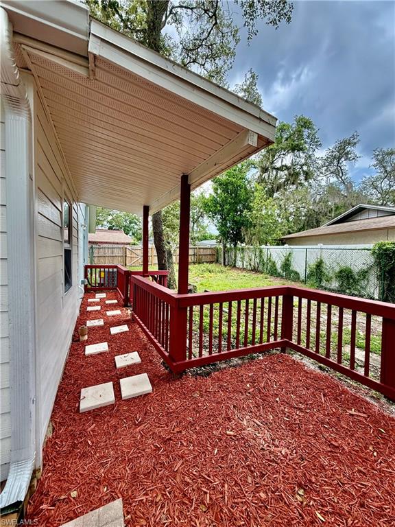 10002 Takomah Trl Property Photo 32