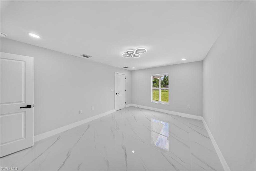 2026028856 Property Photo 14
