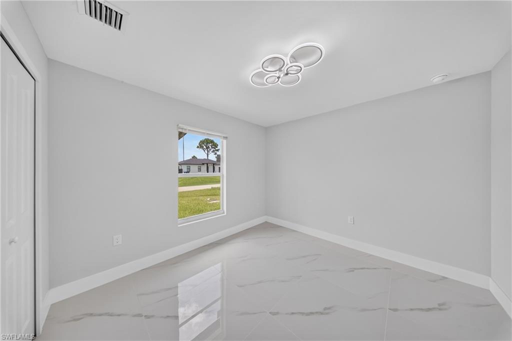 2026028856 Property Photo 17