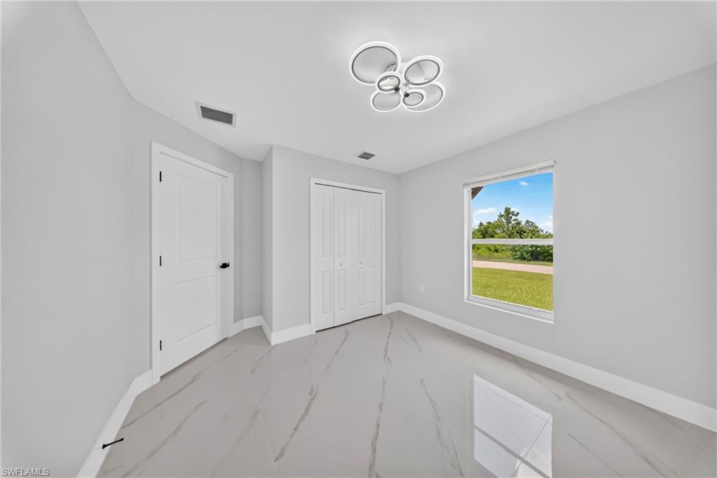 2026028856 Property Photo 18