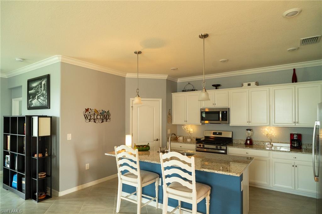 17501 Corkwood Bend Trl Property Photo 4