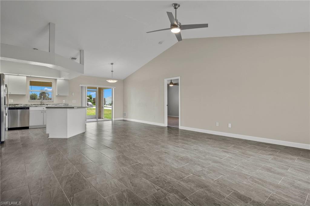 3919 Sw 14th Ave Property Photo 6