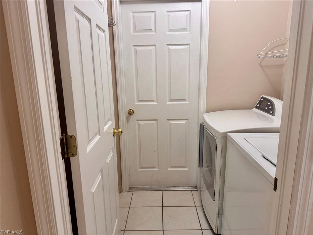 1209 Sw 39th St Property Photo 11