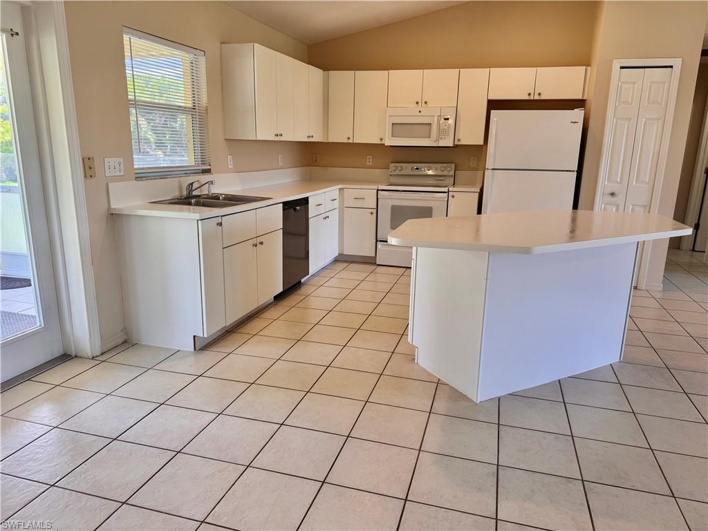 1209 Sw 39th St Property Photo 18