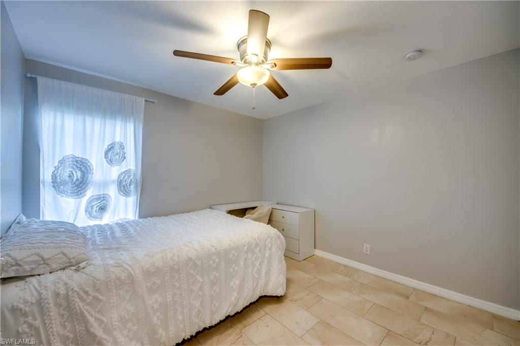 625 Sw 11th Ter Property Photo 25