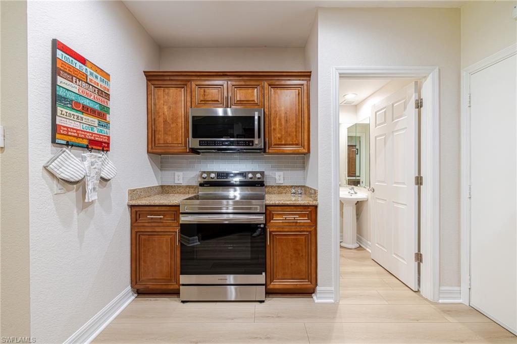 9808 Solera Cove Pt 103 Property Photo 7