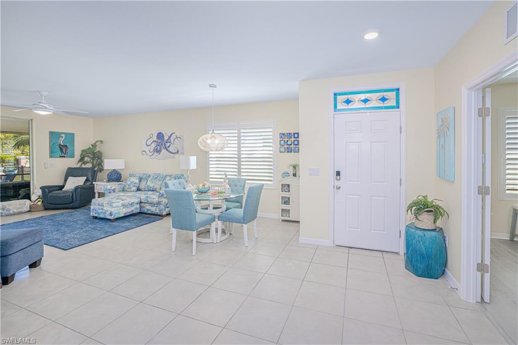25104 E Lenox Cir Property Photo 10