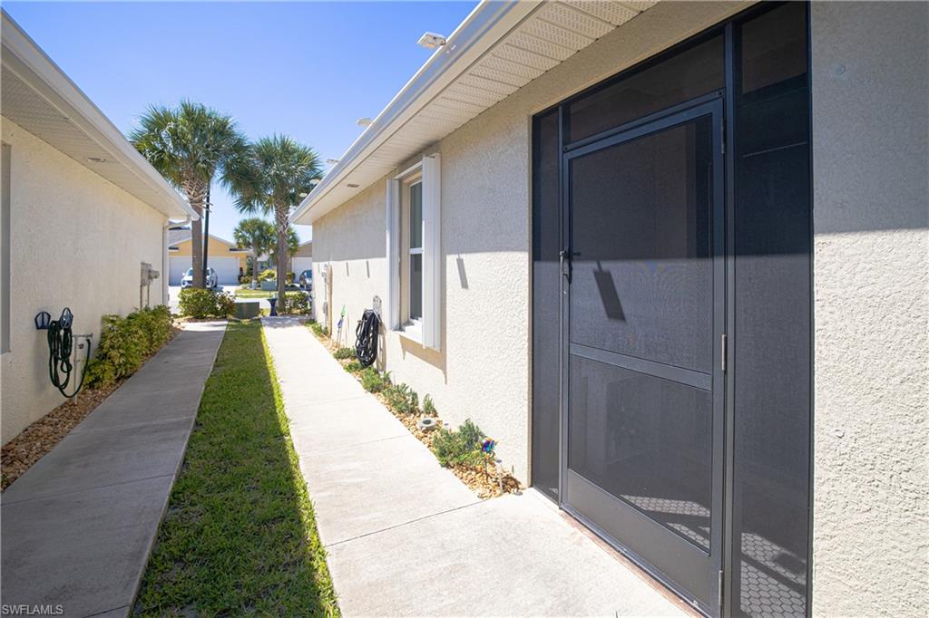 25104 E Lenox Cir Property Photo 42