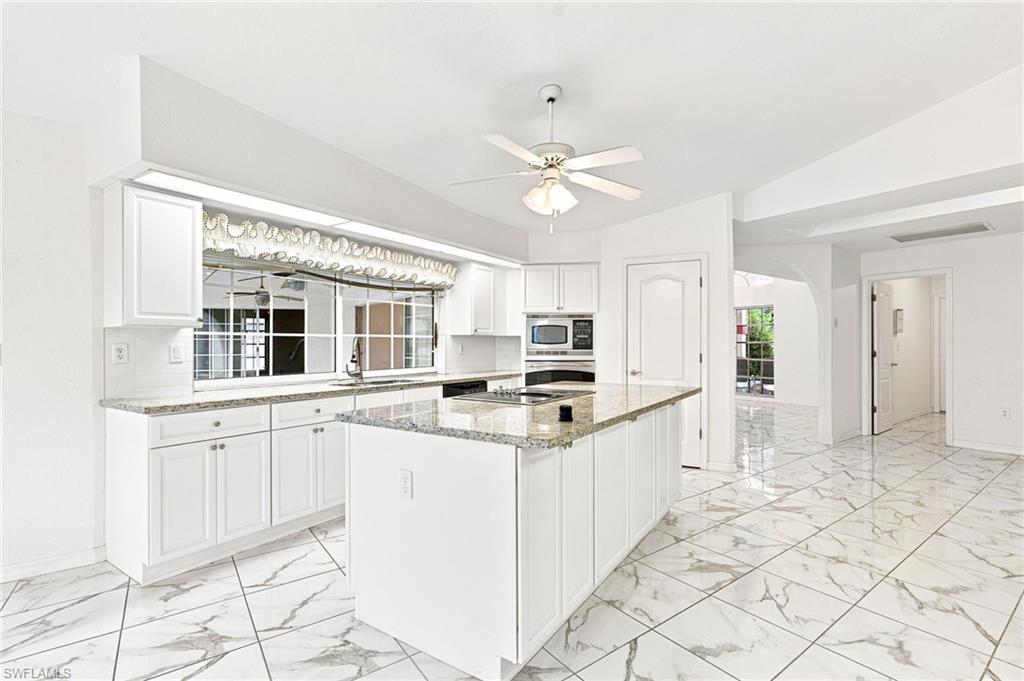 26071 Paysandu Dr Property Photo 14